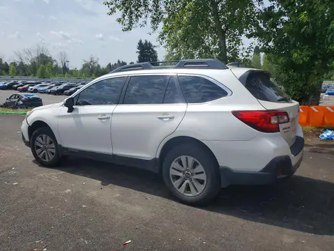 2018 SUBARU OUTBACK VIN 4S4BSAFC9J3385001 фото 2