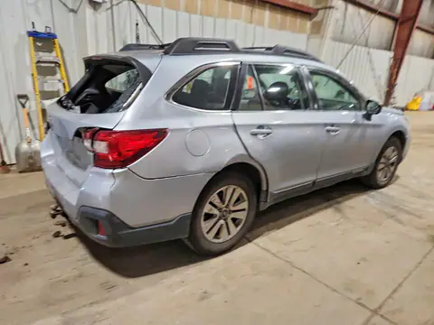 4S4BSAACXJ3313909 — 2018 Subaru Outback, photo 3 from Copart 27.10.2026, Rear end