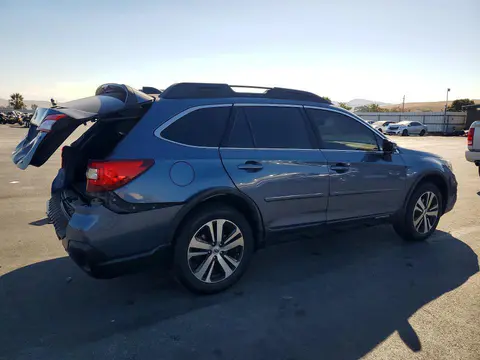 2018 Subaru Outback VIN 4S4BSANCXJ3286866 фото 3