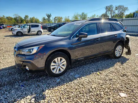 4S4BSACC4J3297963 — 2018 Subaru Outback, Tył, zdjęć przed naprawą