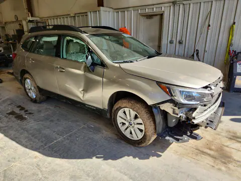 2019 Subaru Outback VIN 4S4BSABC2K3384182 фото 4