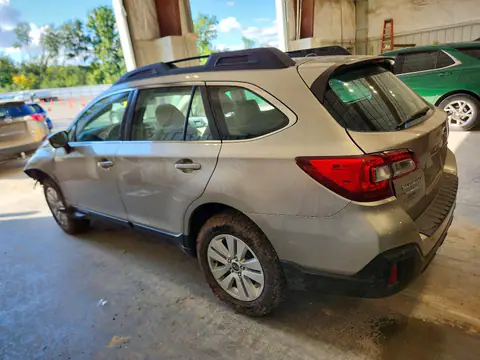 2019 SUBARU OUTBACK VIN 4S4BSABC2K3384182 фото 2