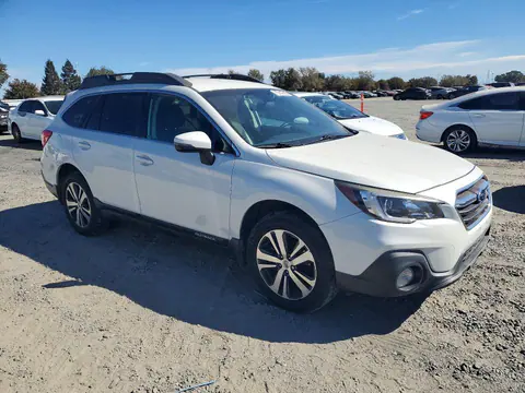 2019 Subaru Outback VIN 4S4BSAJC2K3397564 фото 4