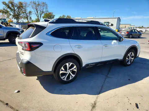 4S4BTGPD1M3150197 — 2021 Subaru Outback, foto 3 de Copart 26.10.2026, Lateral