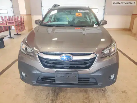 4S4BTACC7M3157617 — 2021 Subaru Outback, Tył, zdjęć przed naprawą