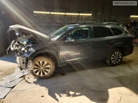 4S4BTANC4P3150741 — 2023 Subaru Outback, Передняя часть, фото до ремонта