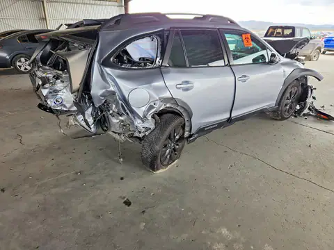 4S4BTALC2R3197434 — 2024 Subaru Outback, zdjęcie 3 z Copart 19.10.2026, Przód