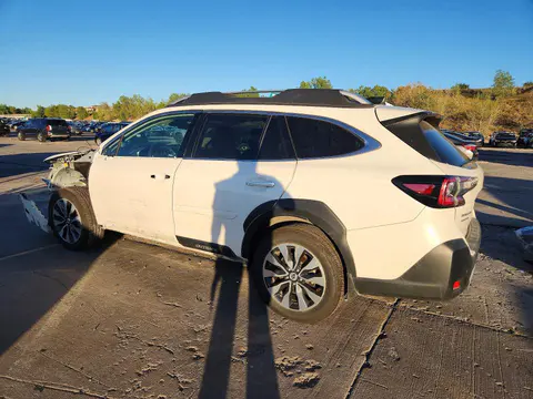 2024 Subaru Outback VIN 4S4BTGPD7R3224164 фото 2