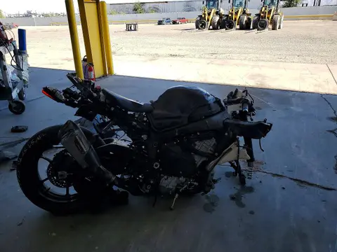2021 Suzuki GSX-R1000 VIN JS1DM11FXM7100015 фото 1