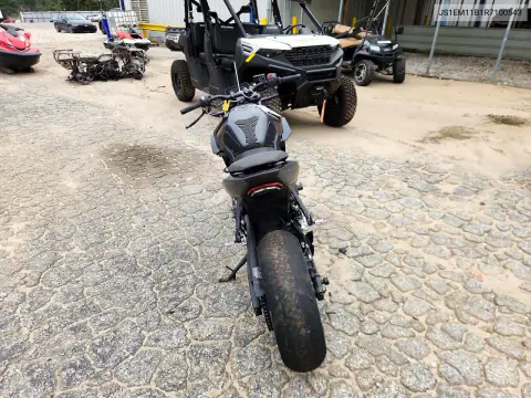 2024 Suzuki Gsx800 R VIN JS1EM11B1R7100543 фото 4