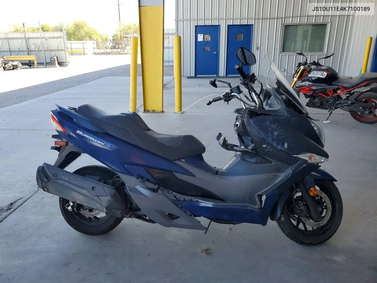 2019 Suzuki An400 A VIN JS1DU11E4K7100189 фото 1