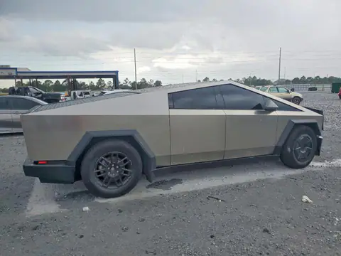 2025 TESLA CYBERTRUCK VIN 7G2CEHED3SA074147 фото 3