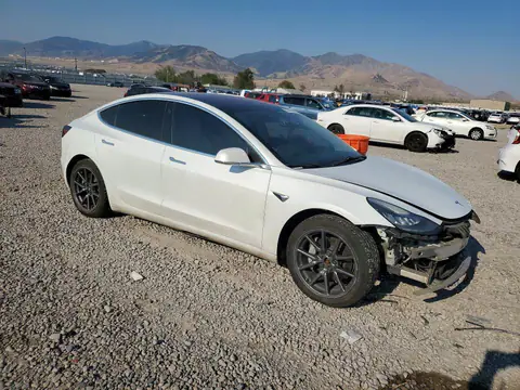 2018 TESLA MODEL 3 VIN 5YJ3E1EB1JF097968 фото 4