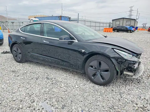5YJ3E1EAXJF042216 — 2018 Tesla Model 3, фото 4 з Copart 28.10.2026, Передня частина