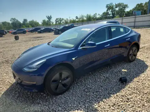 5YJ3E1EB9JF092128 Tesla Model 3 2018 — Minor dents and scratches damage, before-repair photo
