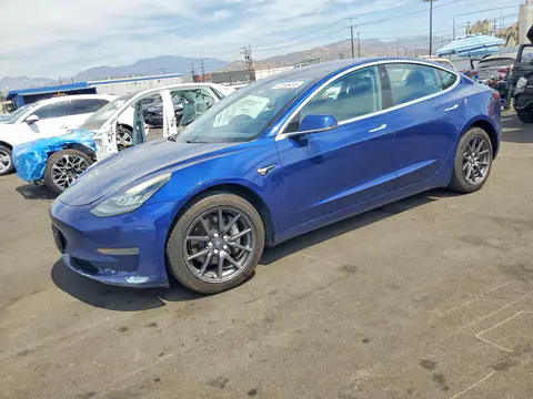 2018 Tesla MODEL 3 VIN 5YJ3E1EA4JF040896 фото 1