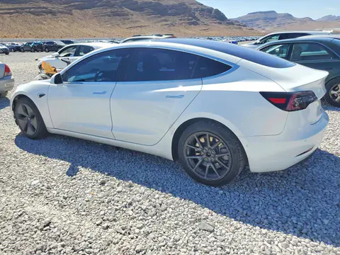 2018 Tesla MODEL 3 VIN 5YJ3E1EA4JF044298 фото 2