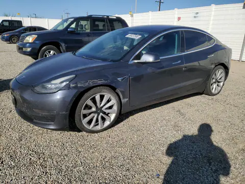 2018 Tesla Model 3 VIN 5YJ3E1EB0JF111343 фото 1