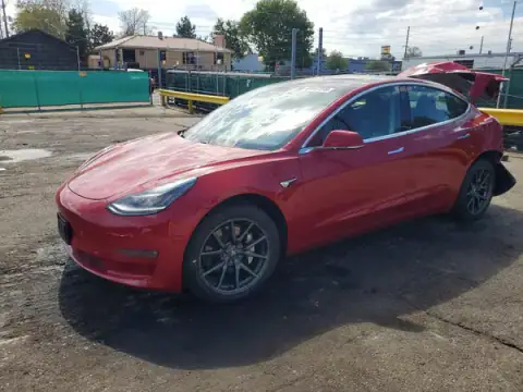 5YJ3E1EB4JF104752 — 2018 Tesla Model 3, Задня частина (Rear End), фото до ремонту