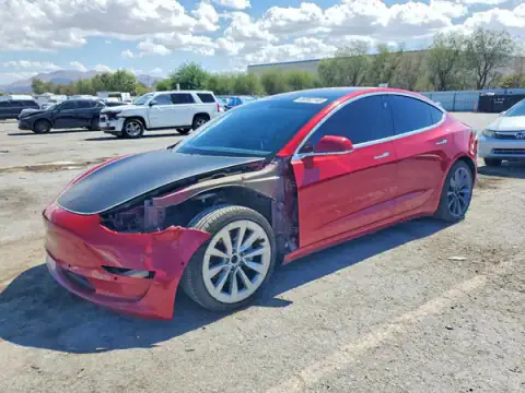5YJ3E1EB1JF093483 — 2018 Tesla Model 3, Przód (Front End), zdjęć przed naprawą