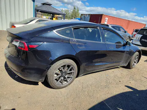 5YJ3E1EBXJF110250 — 2018 Tesla Model 3, photo 3 from Copart, Hail