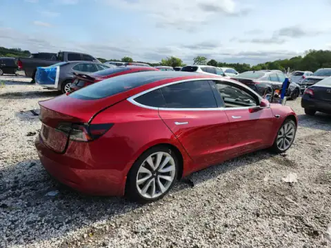 5YJ3E1EA8JF015502 — 2018 Tesla Model 3, photo 3 from Copart, Side