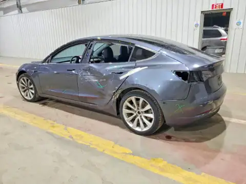 5YJ3E1EB6JF068787 — 2018 Tesla Model 3, photo 2 from Copart, Side
