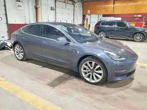 5YJ3E1EB6JF068787 — 2018 Tesla Model 3, photo 4 from Copart, Side