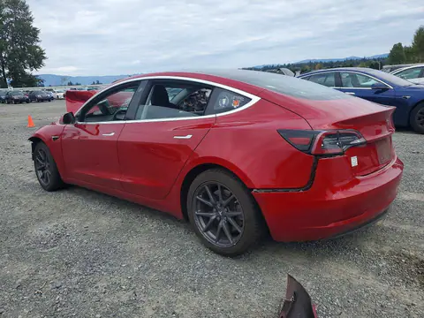 5YJ3E1EB4JF104640 — 2018 Tesla Model 3, photo 2 from Copart 19.10.2026, Front end