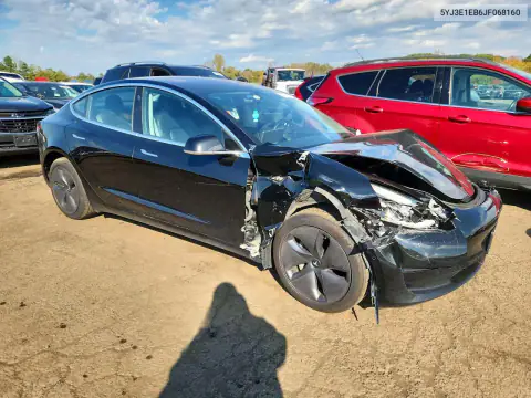 5YJ3E1EB6JF068160 — 2018 Tesla Model 3, zdjęcie 4 z Copart 20.10.2026, Przód