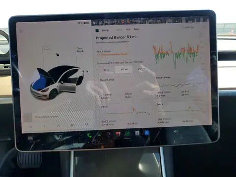 5YJ3E1EB7JF115647 — 2018 Tesla Model 3, წინა ნაწილი, ფოტოები შეკეთებამდე
