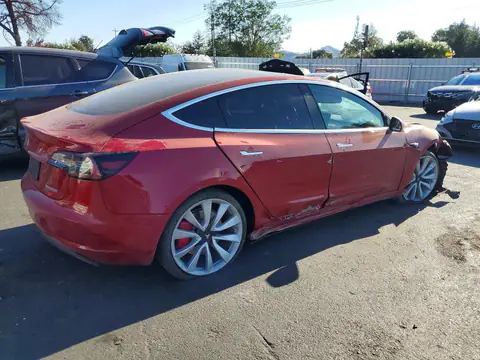 5YJ3E1EB5JF083619 — 2018 Tesla Model 3, фото 3 з Copart 20.10.2026, Дах