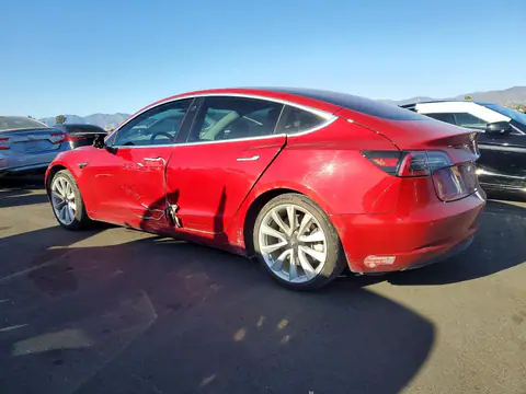 5YJ3E1EA7JF003566 — 2018 Tesla Model 3, photo 2 from Copart 28.10.2026, Front end