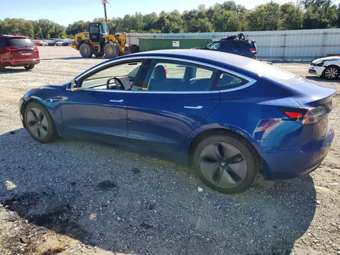 5YJ3E1EA4JF041143 — 2018 Tesla Model 3, photo 2 from Copart, Front end