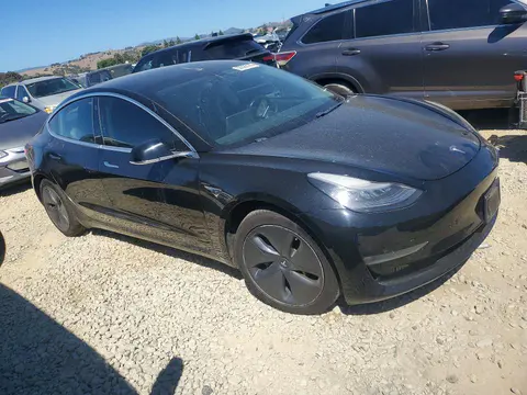 2019 Tesla MODEL 3 VIN 5YJ3E1EB4KF384884 фото 4