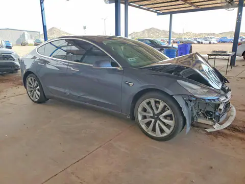 5YJ3E1EB1KF389220 — 2019 Tesla Model 3, ფოტო 4, Copart 27.10.2026, წინა ნაწილი