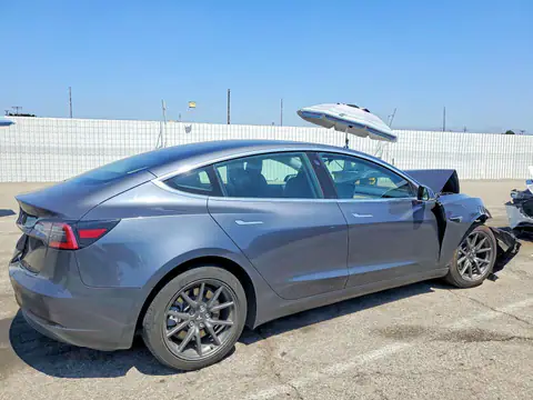 5YJ3E1EA8KF447458 — 2019 Tesla Model 3, photo 3 from Copart 13.10.2026, Front end