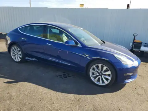 5YJ3E1EB0KF497487 — 2019 Tesla Model 3, zdjęcie 4 z Copart 23.09.2026, Tył
