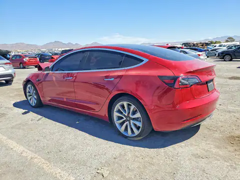 5YJ3E1EB7KF192083 — 2019 Tesla Model 3, photo 2 from Copart 22.10.2026, Front end
