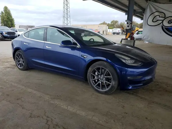 5YJ3E1EB5KF199291 — 2019 Tesla Model 3, фото 4 с аукциона Copart 29.09.2026, Задняя часть