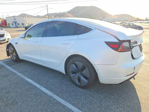 2019 Tesla MODEL 3 VIN 5YJ3E1EA1KF483721 фото 2