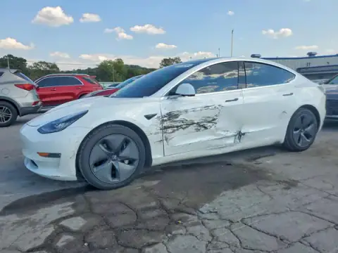 5YJ3E1EB9KF469896 — 2019 Tesla Model 3, Bok (Side), zdjęć przed naprawą