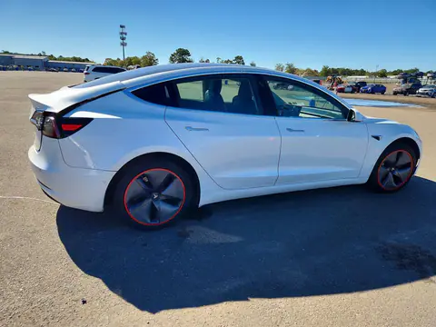 2019 Tesla Model 3 VIN 5YJ3E1EA5KF447532 фото 3