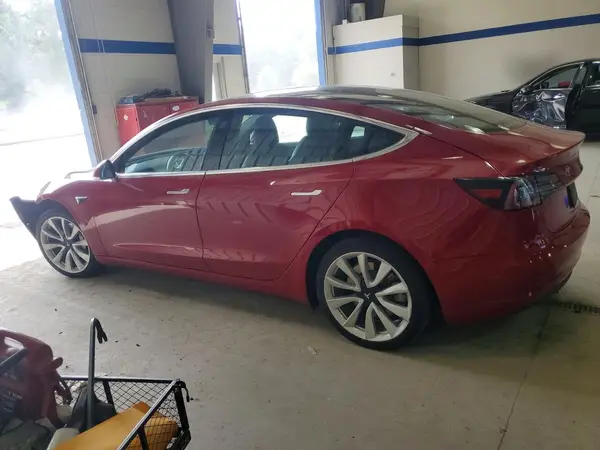 5YJ3E1EA3KF331908 — 2019 Tesla Model 3, photo 2 from Copart, Front end