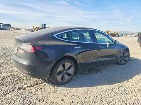 2019 Tesla Model 3 VIN 5YJ3E1EB7KF208671 фото 3