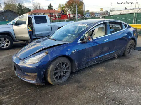5YJ3E1EB9KF192229 — 2019 Tesla Model 3, წინა ნაწილი, ფოტოები შეკეთებამდე