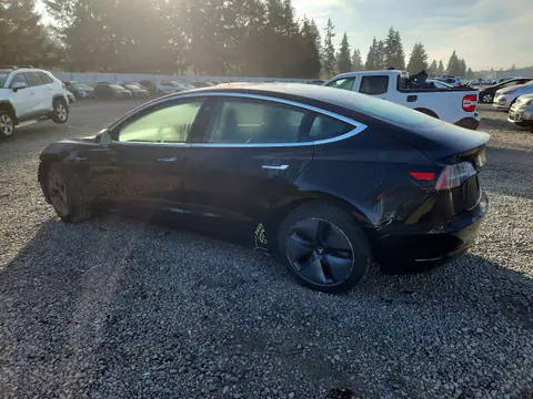 5YJ3E1EA1KF297094 — 2019 Tesla Model 3, zdjęcie 2 z Copart 27.10.2026, Przód