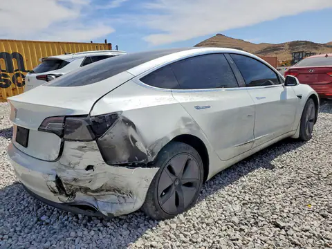 5YJ3E1EA4LF631524 — 2020 Tesla Model 3, photo 3 from Copart 19.10.2026, Rear end