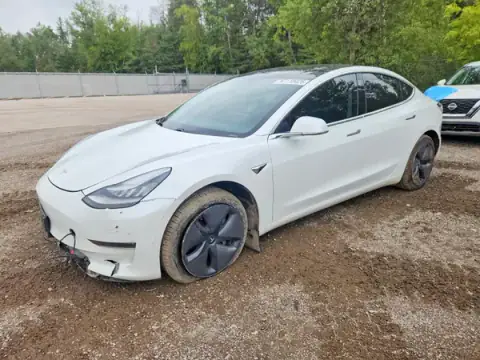 5YJ3E1EBXLF626465 Tesla Model 3 2020 — uszkodzenie Przód, zdjęcie przed naprawą
