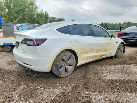 5YJ3E1EBXLF626465 — 2020 Tesla Model 3, photo 3 from Copart 01.10.2026, Front end